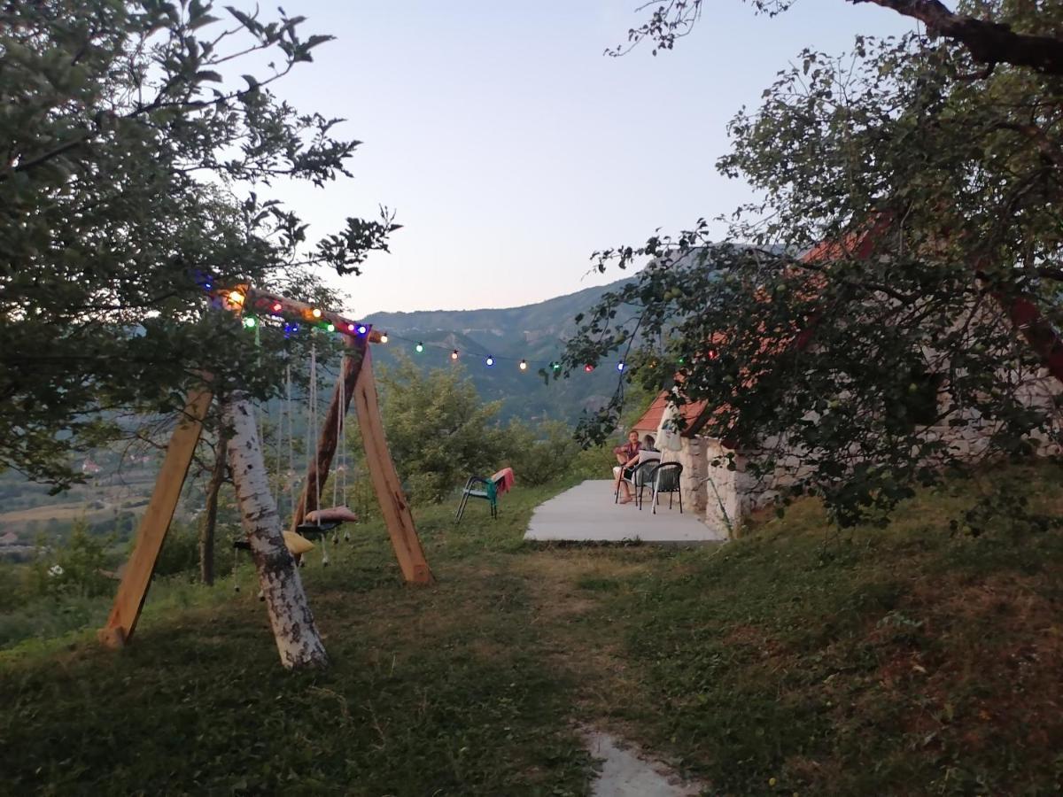 Vila Grandma'S Hut Nikšić Exteriér fotografie
